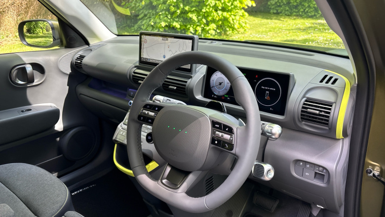 Hyundai INSTER 85kW Cross 49kWh 5dr Auto Electric Hatchback